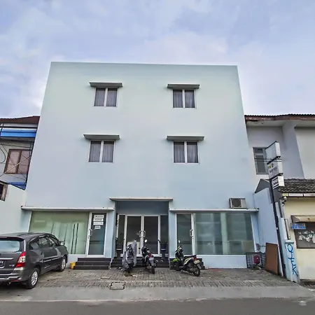 Reddoorz @ Slipi Jaya-3